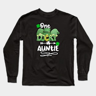 One Lucky auntie with gnomes Long Sleeve T-Shirt